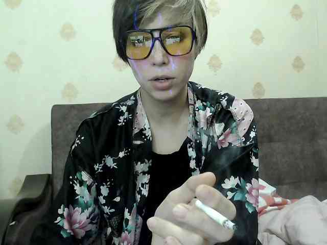 Yrriel_Autist webcam