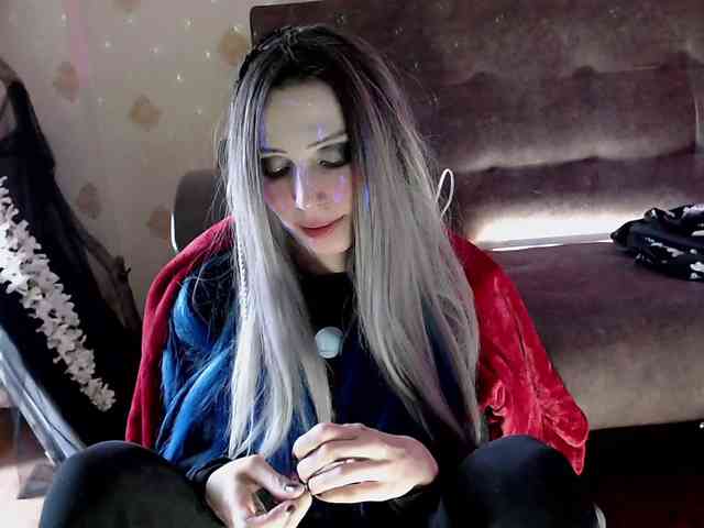 Lady_Gopnique webcam