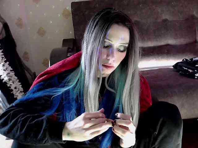 Lady_Gopnique webcam