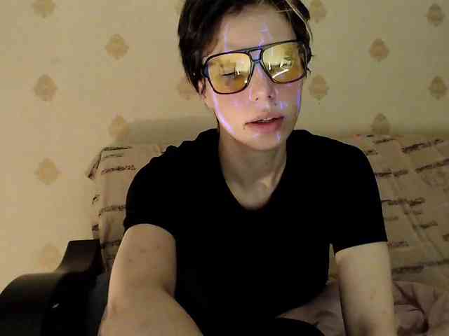 Yrriel_Autist webcam