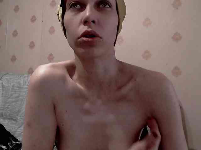Lady_Gopnique webcam