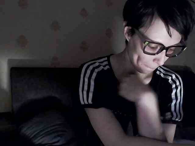 Yrriel_Autist webcam