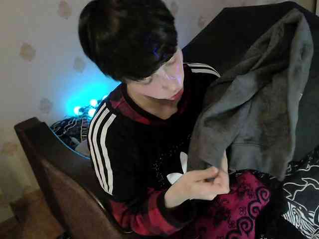 Yrriel_Autist webcam