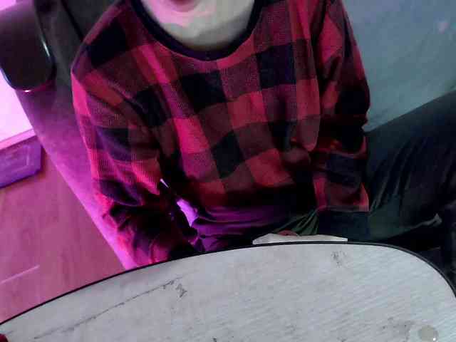 Yrriel_Autist webcam