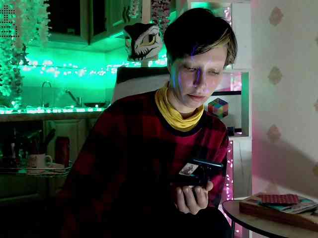 Yrriel_Autist webcam