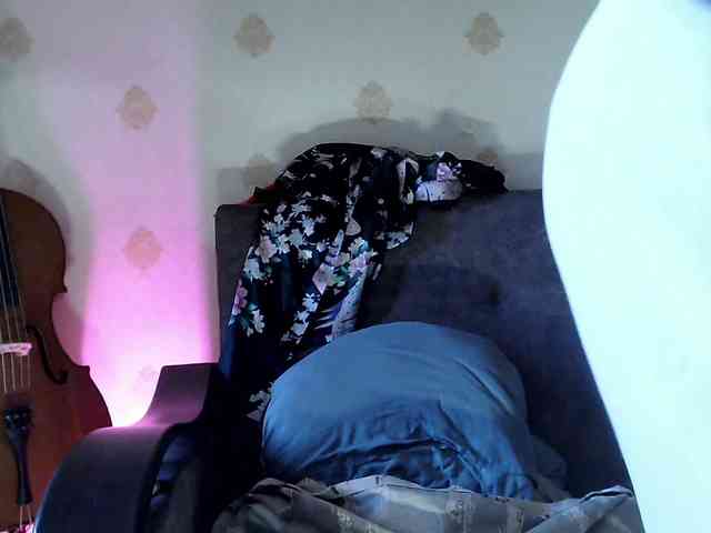 Yrriel_Autist webcam