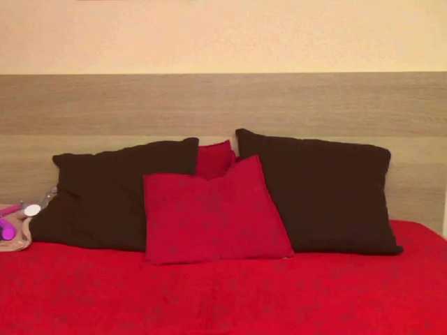 KendraLux's BongaCams show and profile