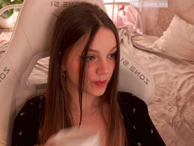 Arisha-w Live Cam on BongaCams