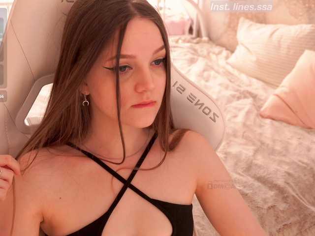 Arisha-w's BongaCams show and profile