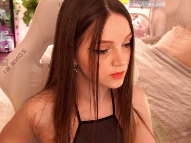 Arisha-w's BongaCams show and profile