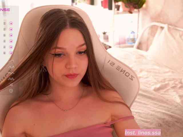 online porn chat room Arisha-w