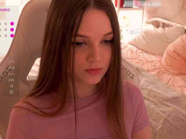 Arisha-w Live Webcam on BongaCams