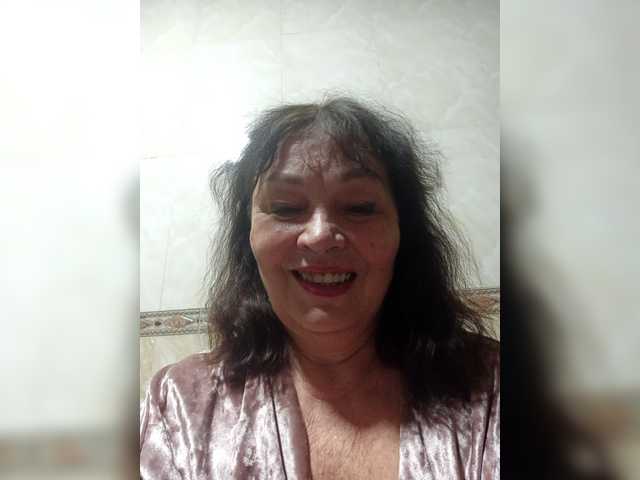 asya18's BongaCams show and profile