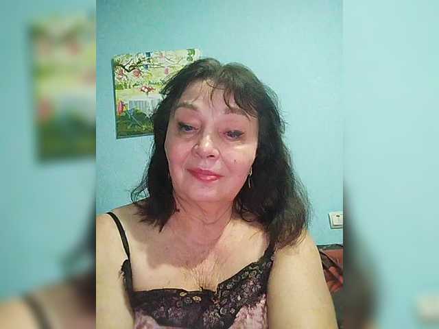 asya18's BongaCams show and profile