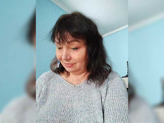 asya18's BongaCams show and profile