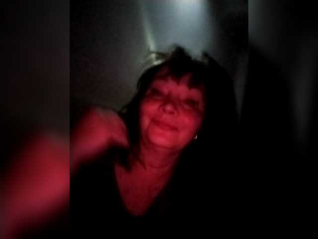 asya18's BongaCams show and profile