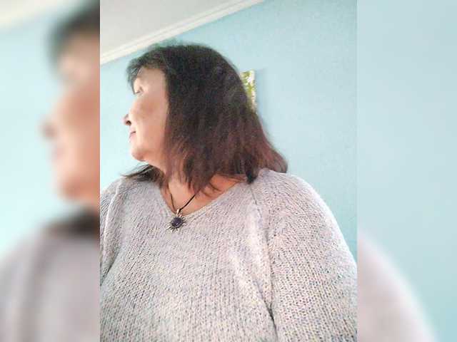 asya18's BongaCams show and profile