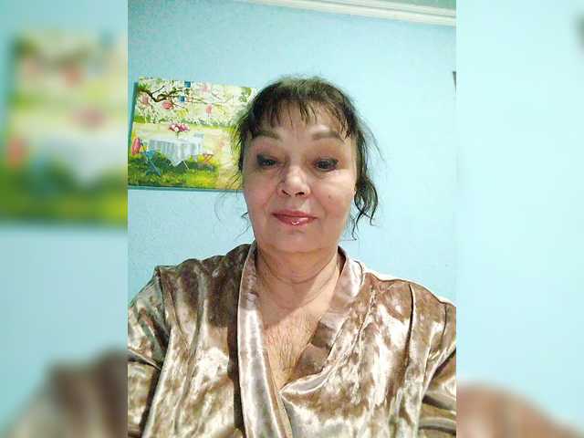 asya18's BongaCams show and profile