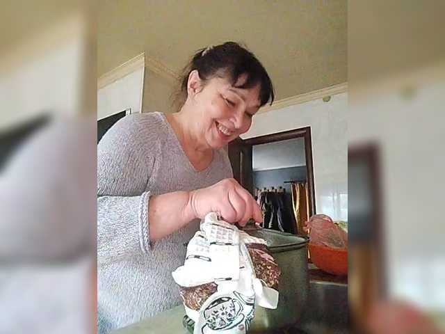 asya18's BongaCams show and profile