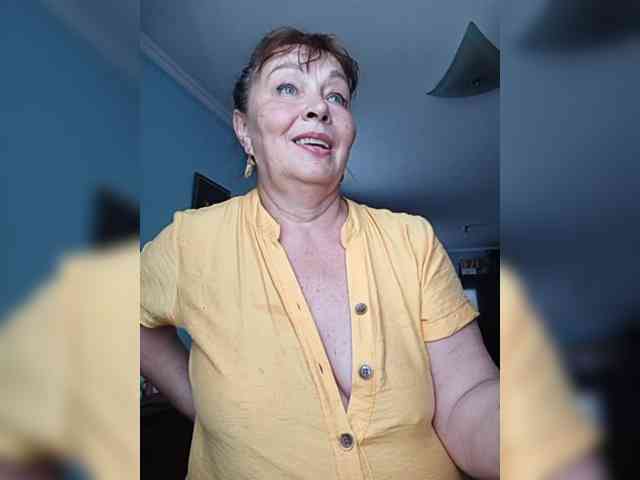 asya18 Live Webcam on BongaCams