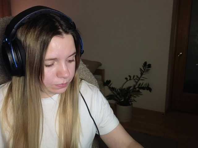 BaeBunny's BongaCams show and profile