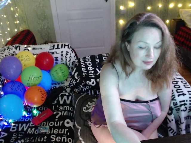 MeganIris's BongaCams show and profile