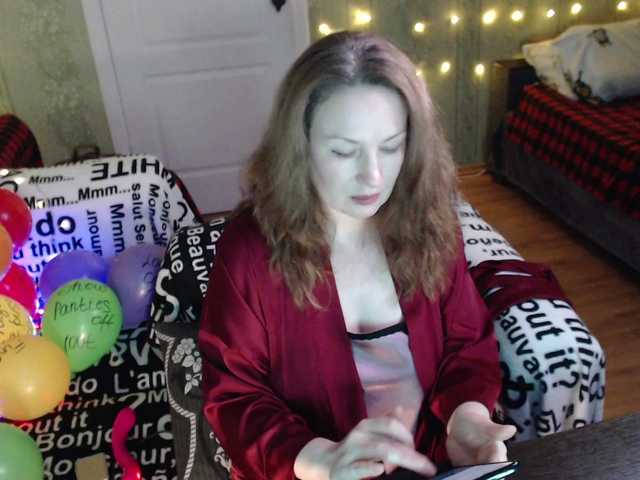 MeganIris's BongaCams show and profile