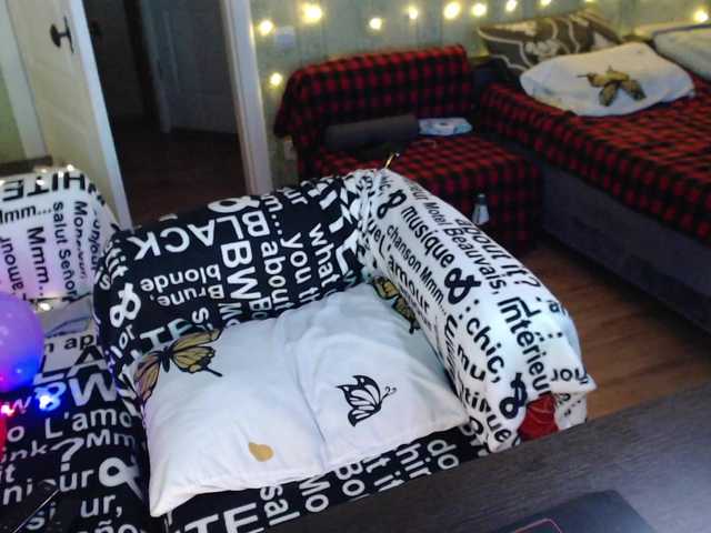 MeganIris's BongaCams show and profile