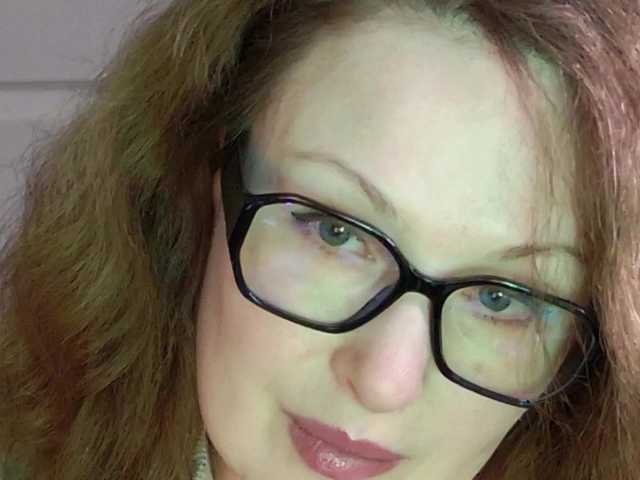 MeganIris's BongaCams show and profile