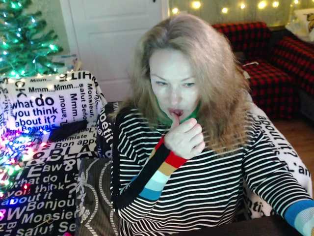 MeganIris's BongaCams show and profile