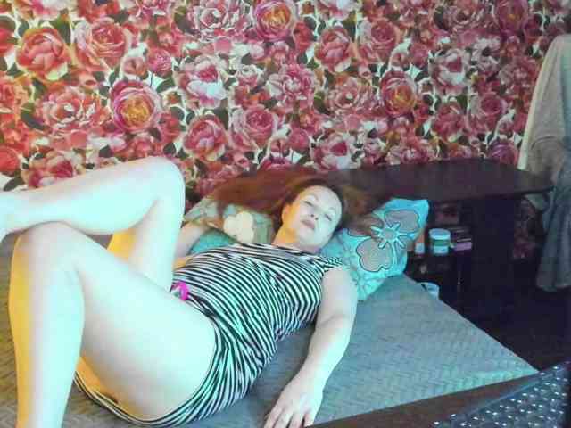 MeganIris webcam