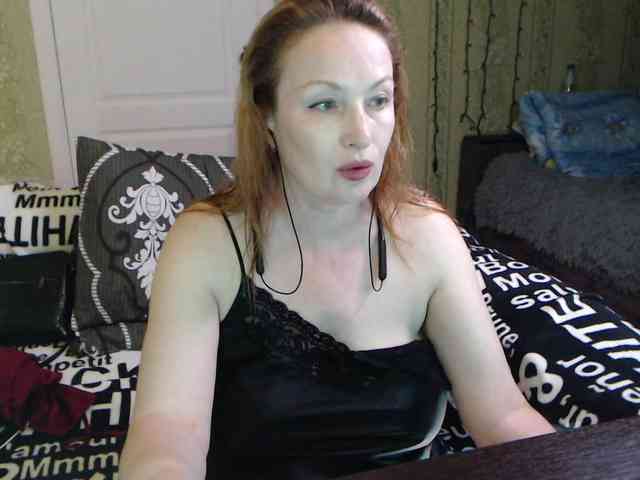 MeganIris webcam