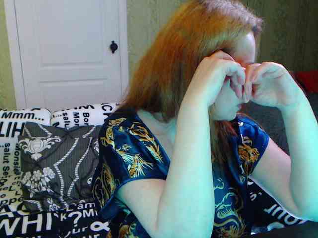 MeganIris webcam