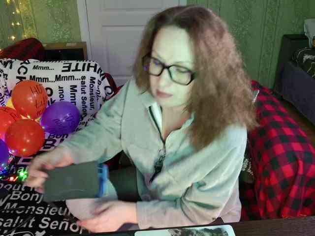 MeganIris Live Webcam on BongaCams