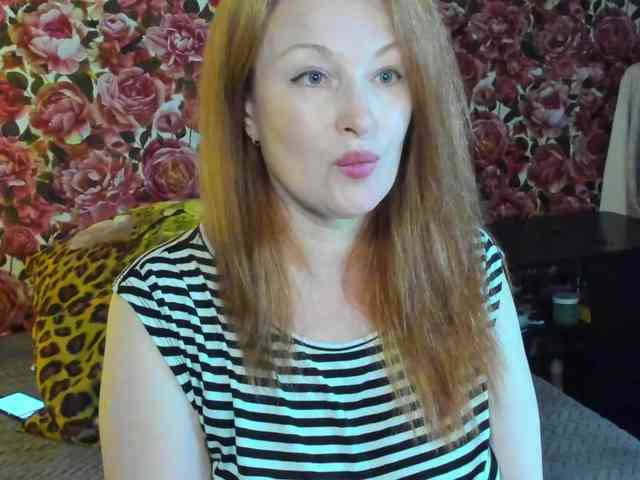 MeganIris webcam