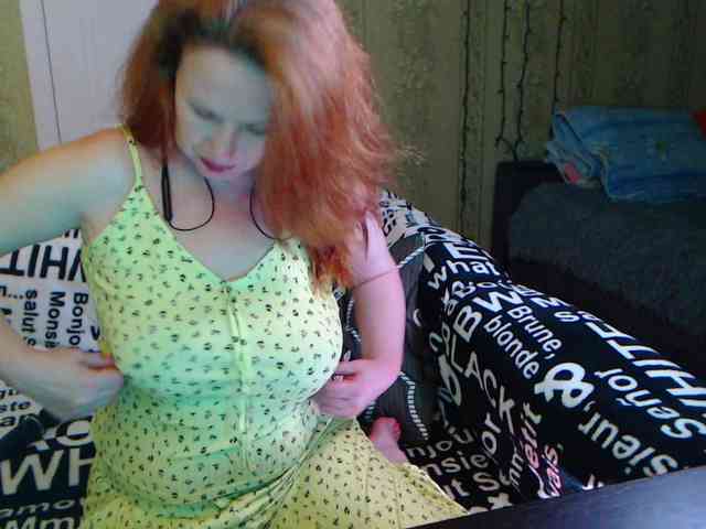 MeganIris webcam