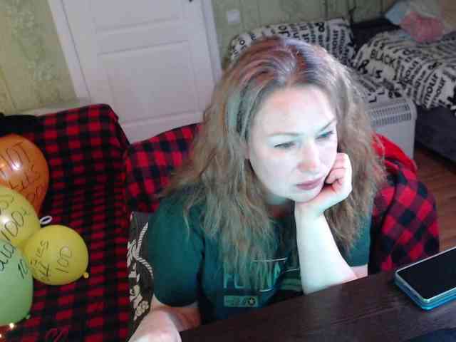 MeganIris webcam