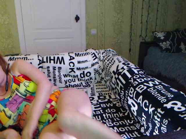 MeganIris webcam