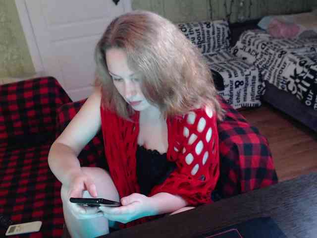MeganIris webcam