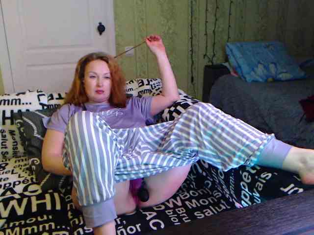 MeganIris webcam