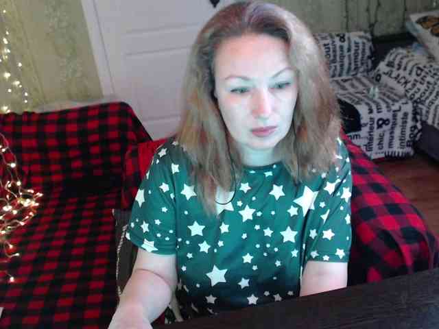 MeganIris webcam