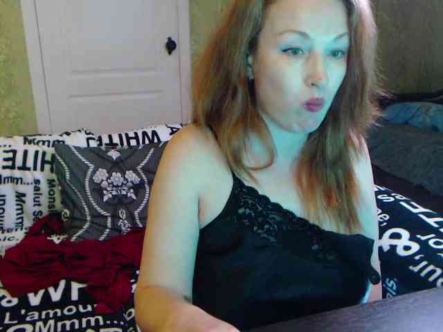 MeganIris webcam
