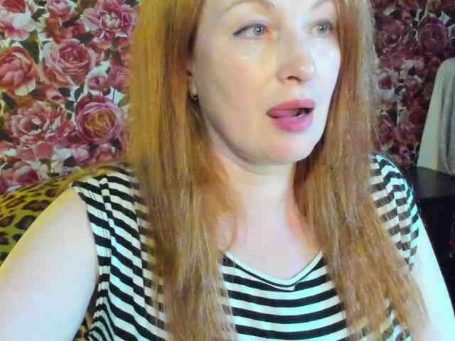 MeganIris webcam