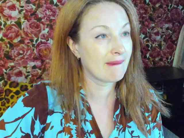 MeganIris webcam