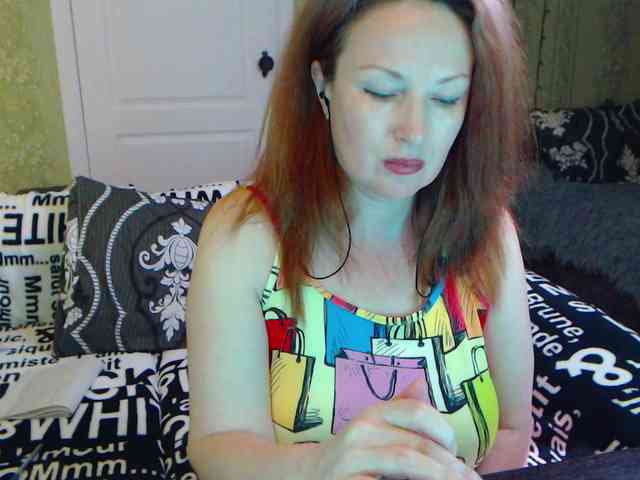 MeganIris webcam