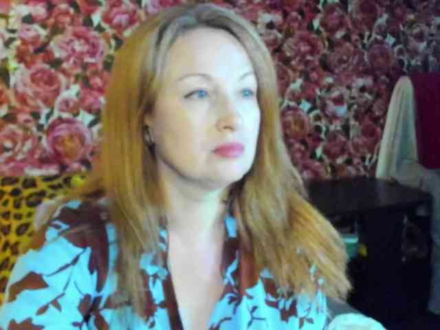 MeganIris webcam