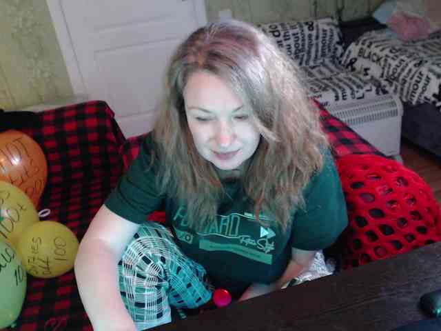 MeganIris webcam