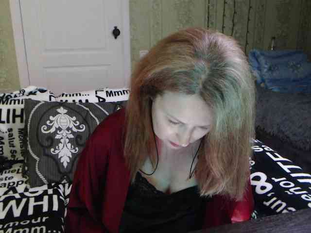MeganIris webcam