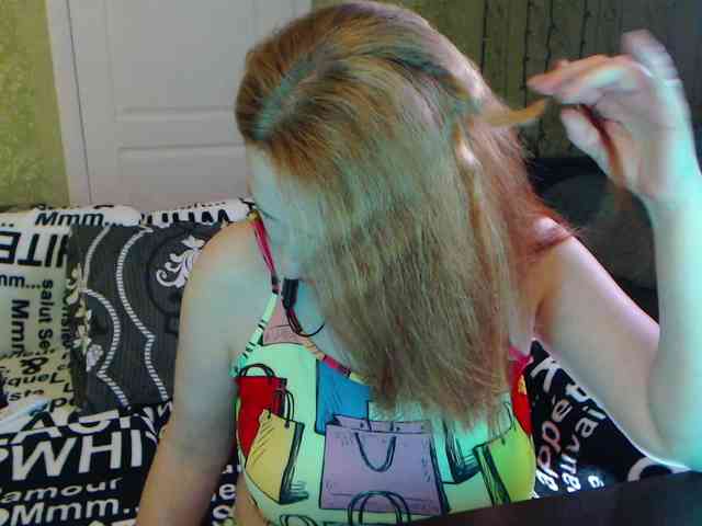 MeganIris webcam