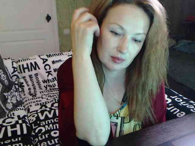 MeganIris webcam